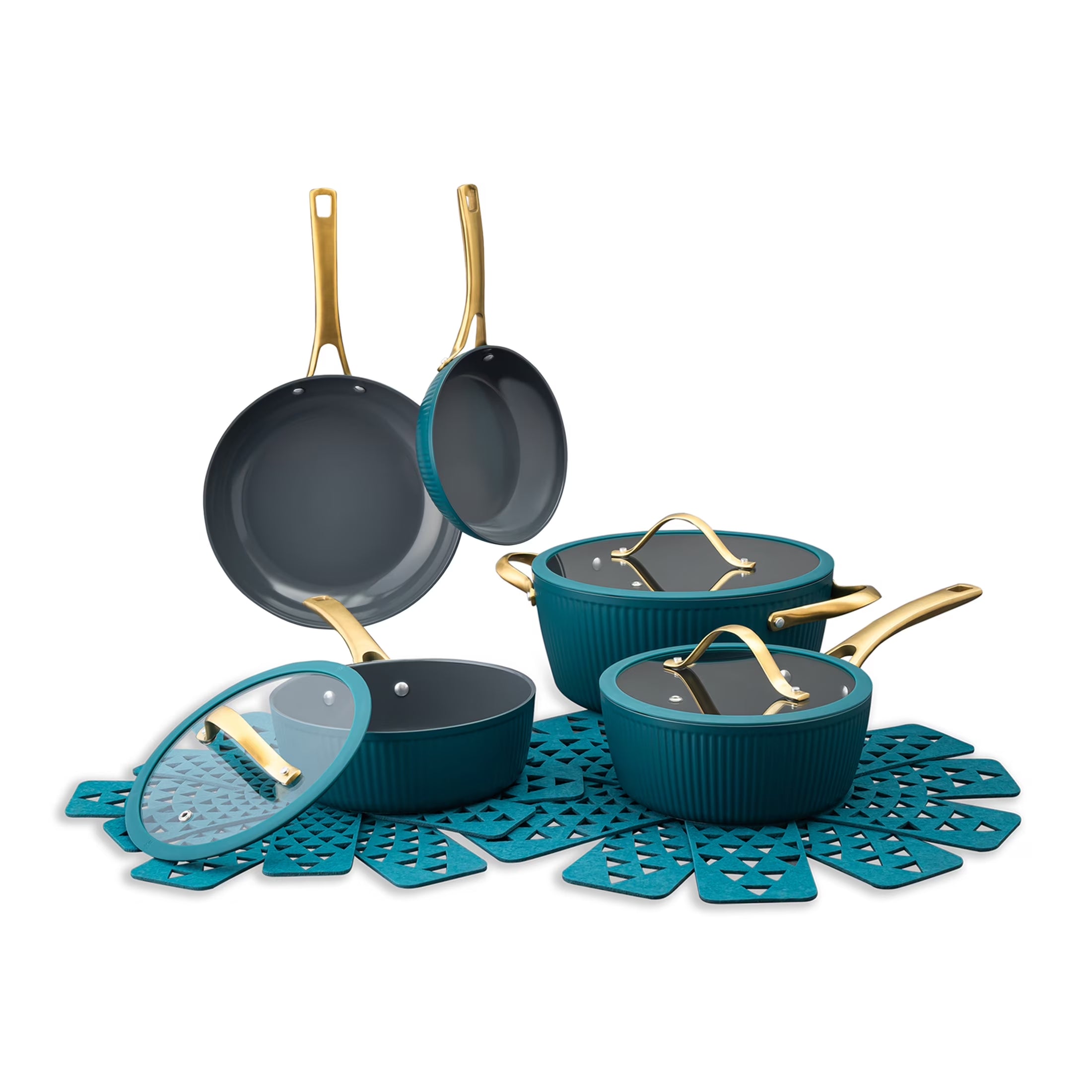 Thyme &amp; Table 12-Piece Ceramic Non-Stick Signature Ribbed Cookware Set, Non-Toxic Pots and Pans Set - Peacock Blue